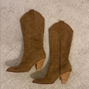 Brown mi.im brand Suede Women's Western Boots. Size 9.